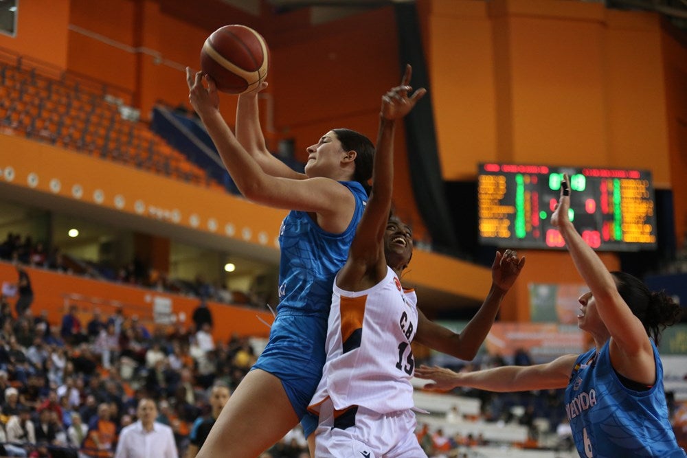 Fotos: El CB Avenida cae en Turquía ante Mersin (85-80)