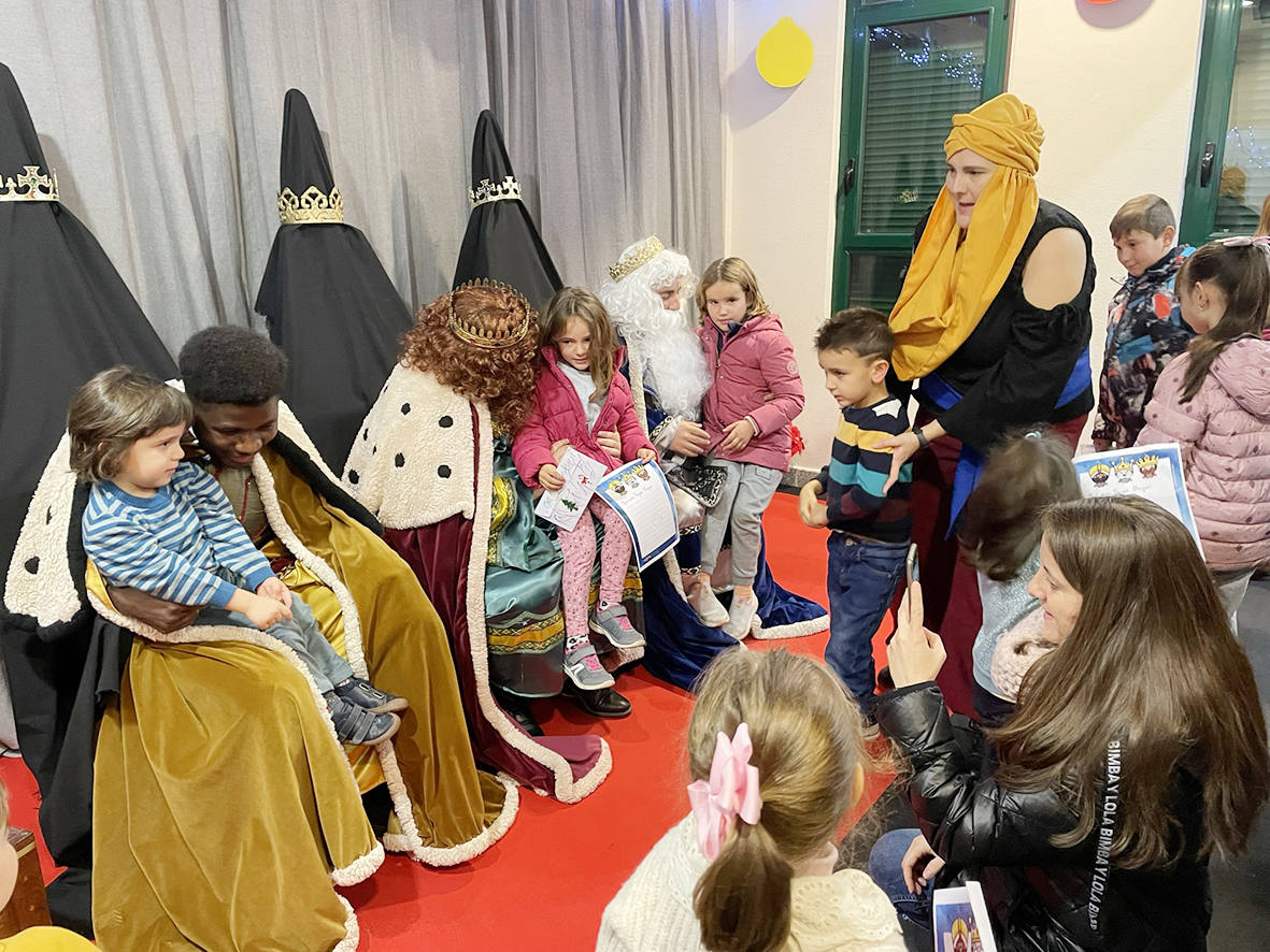 Fotos: Reyes Magos en Carbajosa de la Sagrada