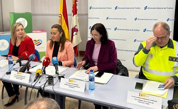 La delegada del Gobierno en Castilla y León, Virginia Barcones, durante la presentación del balance provisional de siniestralidad vial 2022 en la comunidad. 
