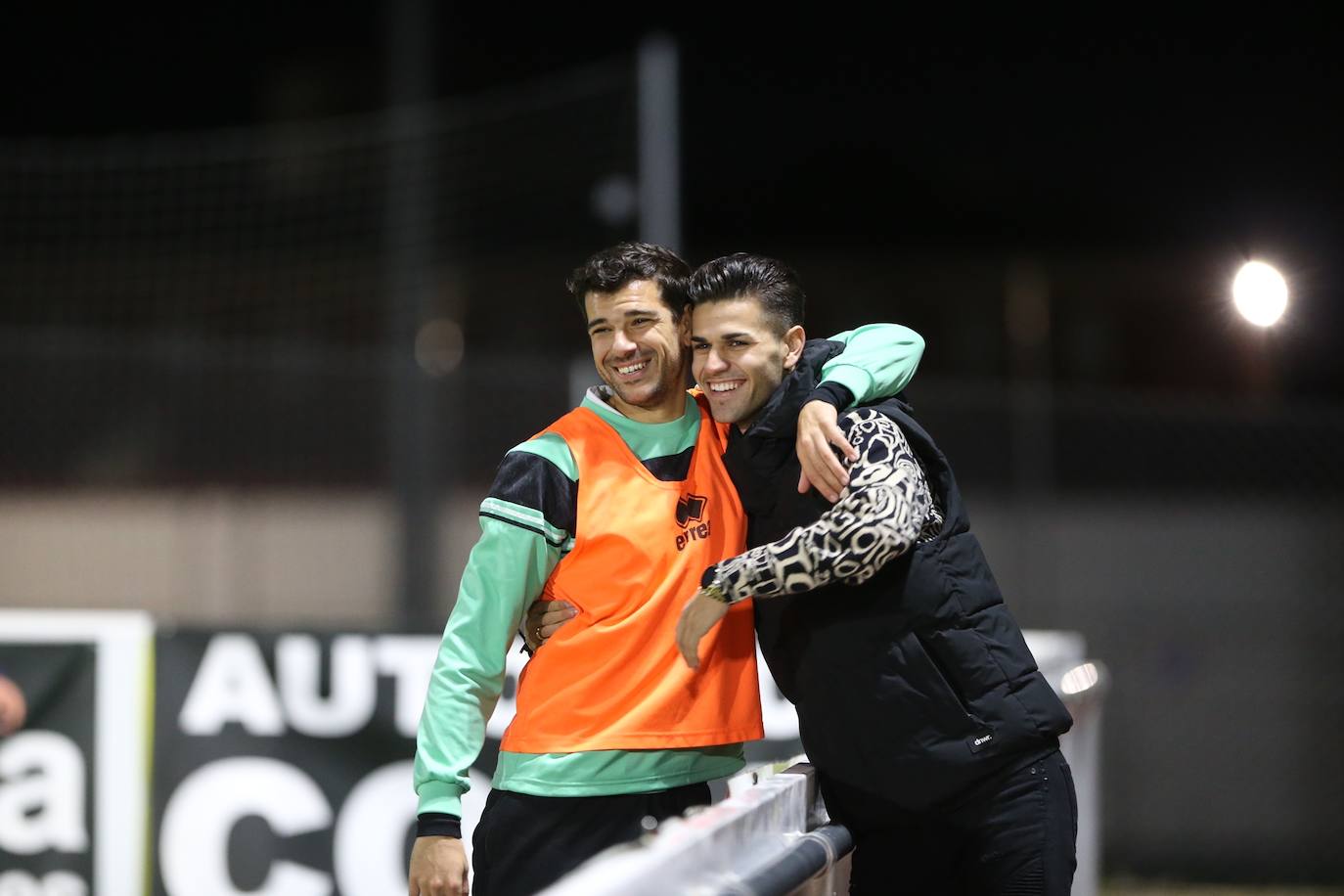 Fotos: Victoria de Unionistas ante el Pontevedra CF