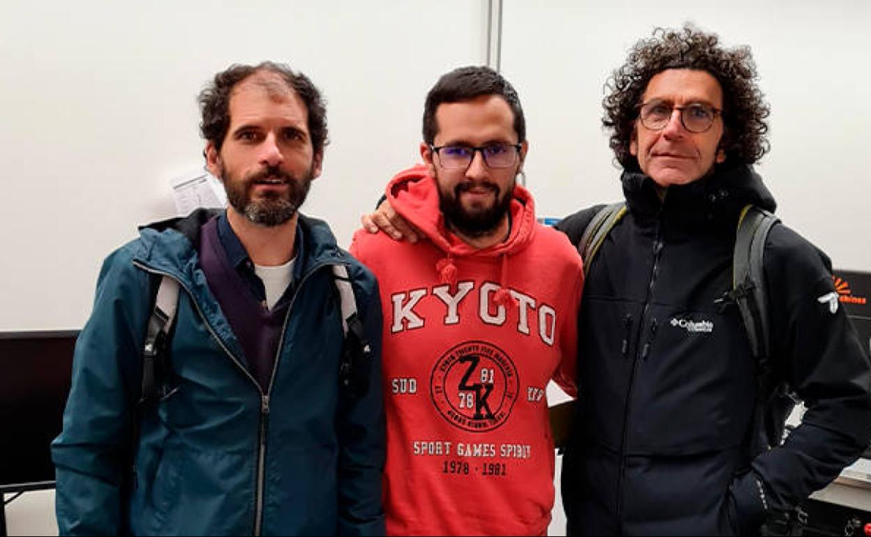 De izquierda a derecha, Antonio Álvarez Valero, Antonio Polo Sánchez y Antonio Caracausi. 