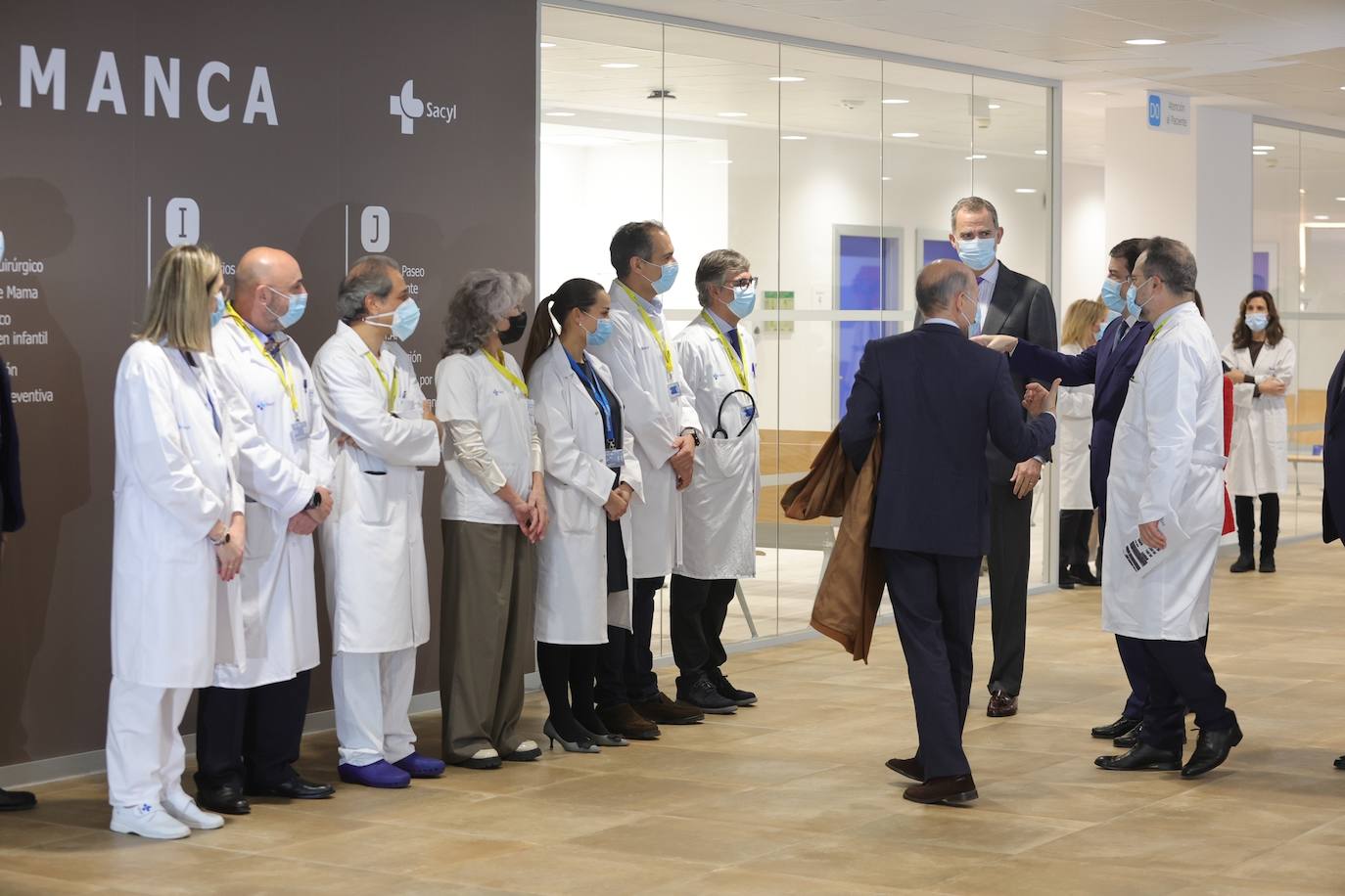 Fotos: El Rey conoce el nuevo hospital de Salamanca