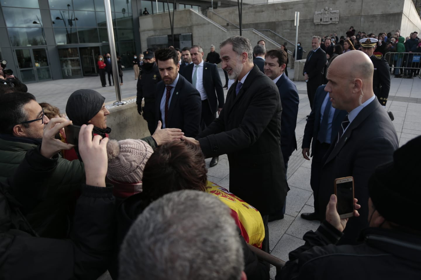 Fotos: Salamanca recibe al Rey Felipe VI en su visita al hospital de Salamanca