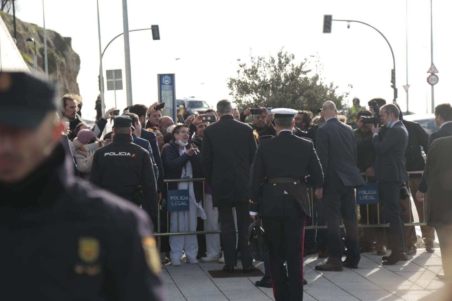 Fotos: Salamanca recibe al Rey Felipe VI en su visita al hospital de Salamanca