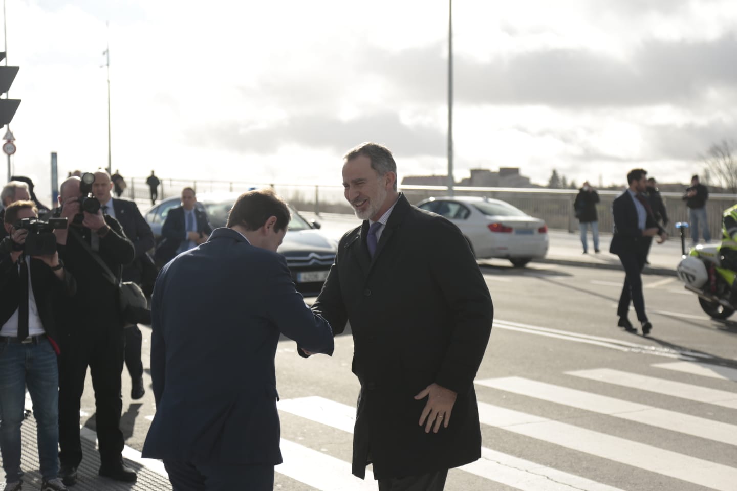Fotos: Salamanca recibe al Rey Felipe VI en su visita al hospital de Salamanca