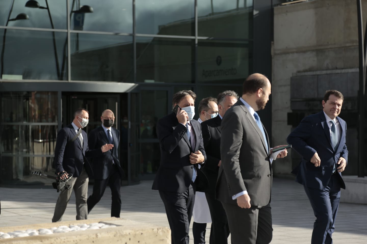 Fotos: Salamanca recibe al Rey Felipe VI en su visita al hospital de Salamanca