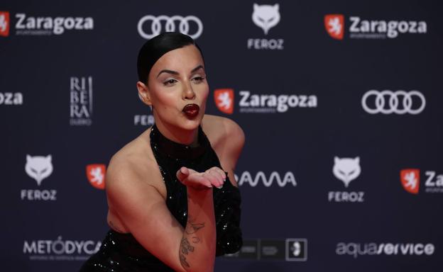 La actriz y cantante Carmen Jedet, el sábado en la alfombra roja previa a la gala de los Premios Feroz.