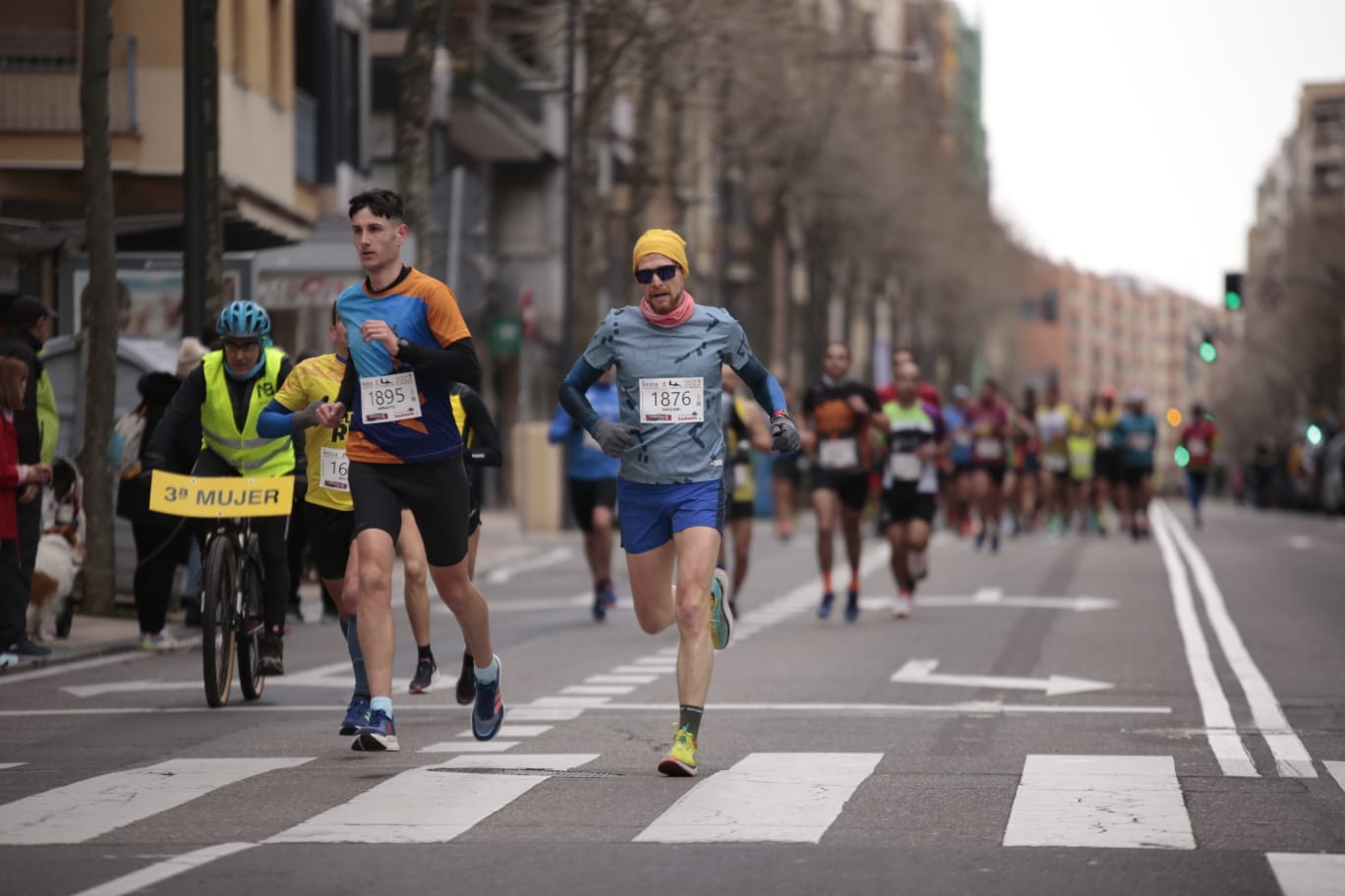 Fotos: Fiesta del atletismo popular salmantino con la Media Maratón