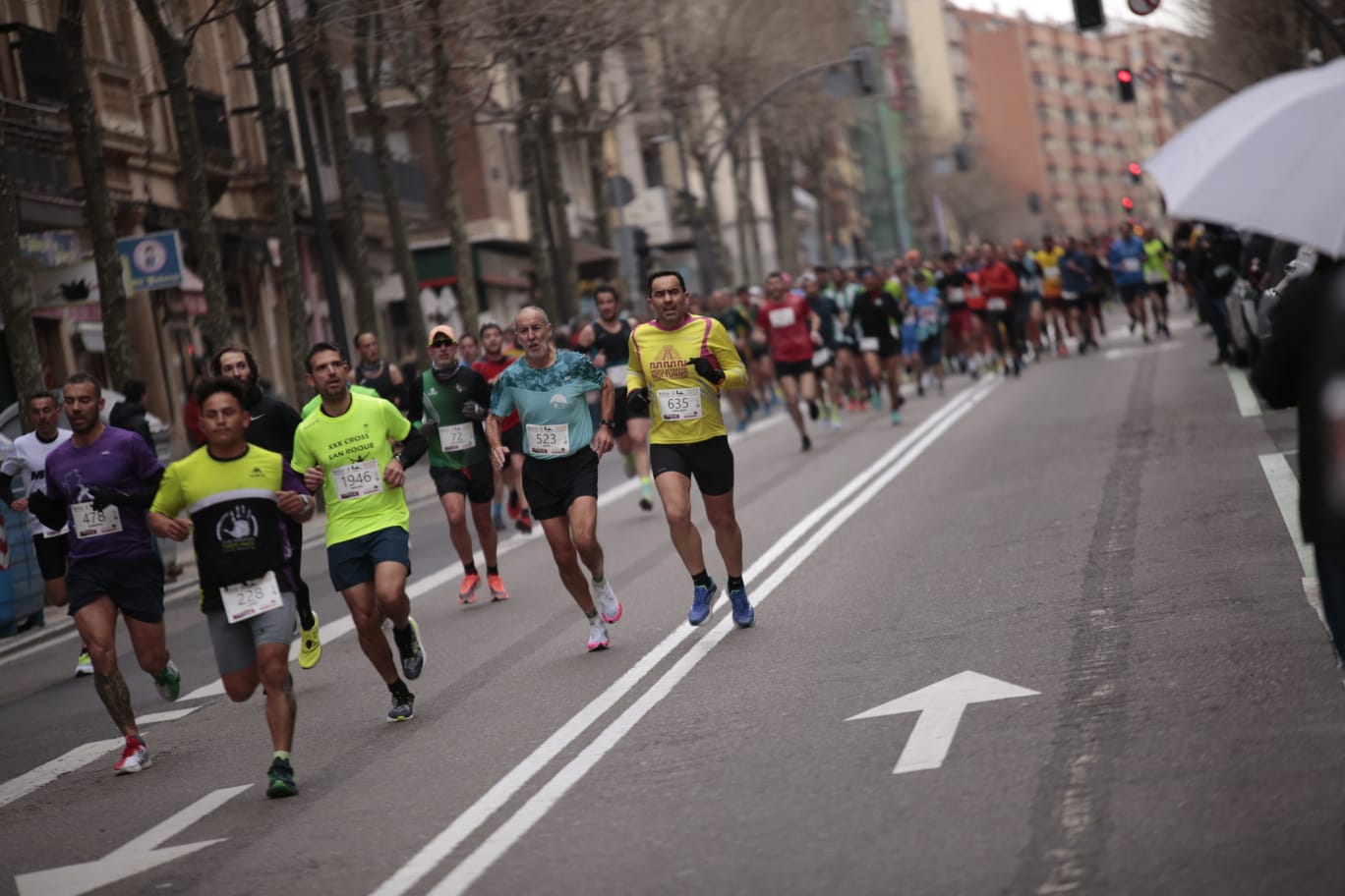 Fotos: Fiesta del atletismo popular salmantino con la Media Maratón