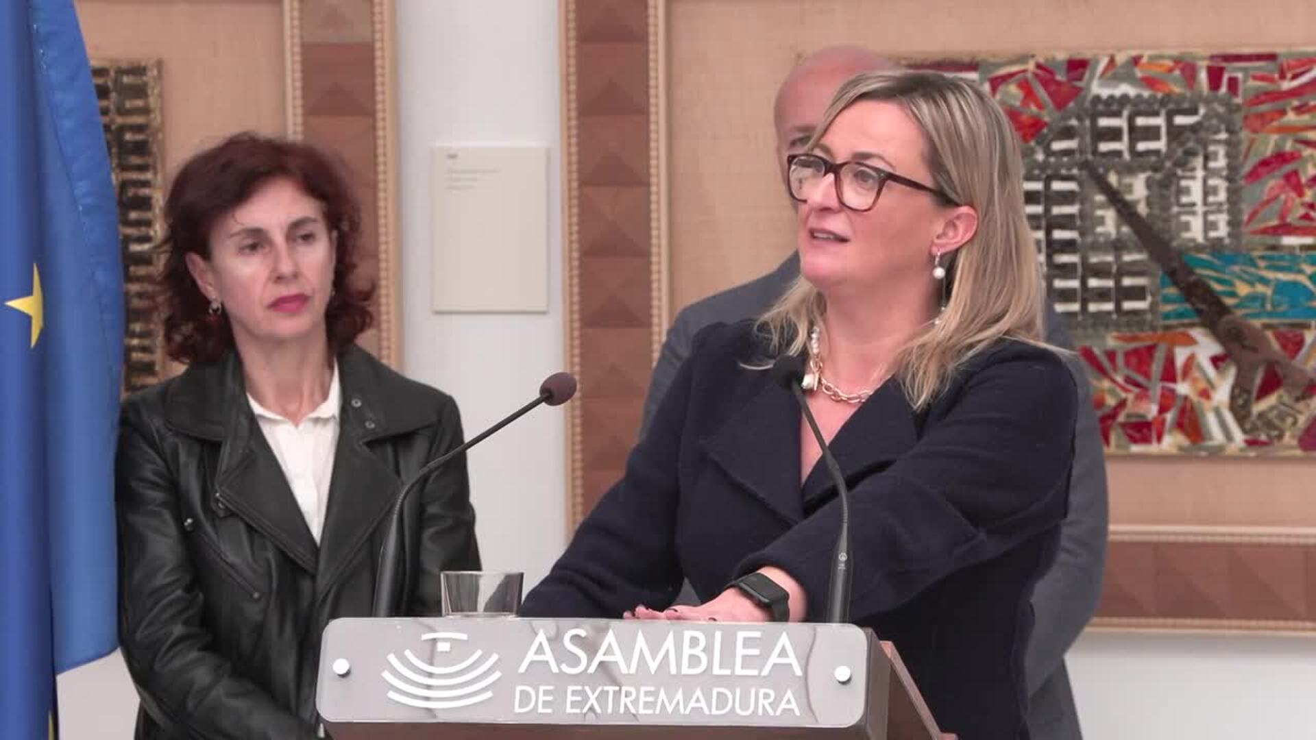 Blanca Martín pide "unidad institucional" en la lucha contra la violencia de género en Extremadura