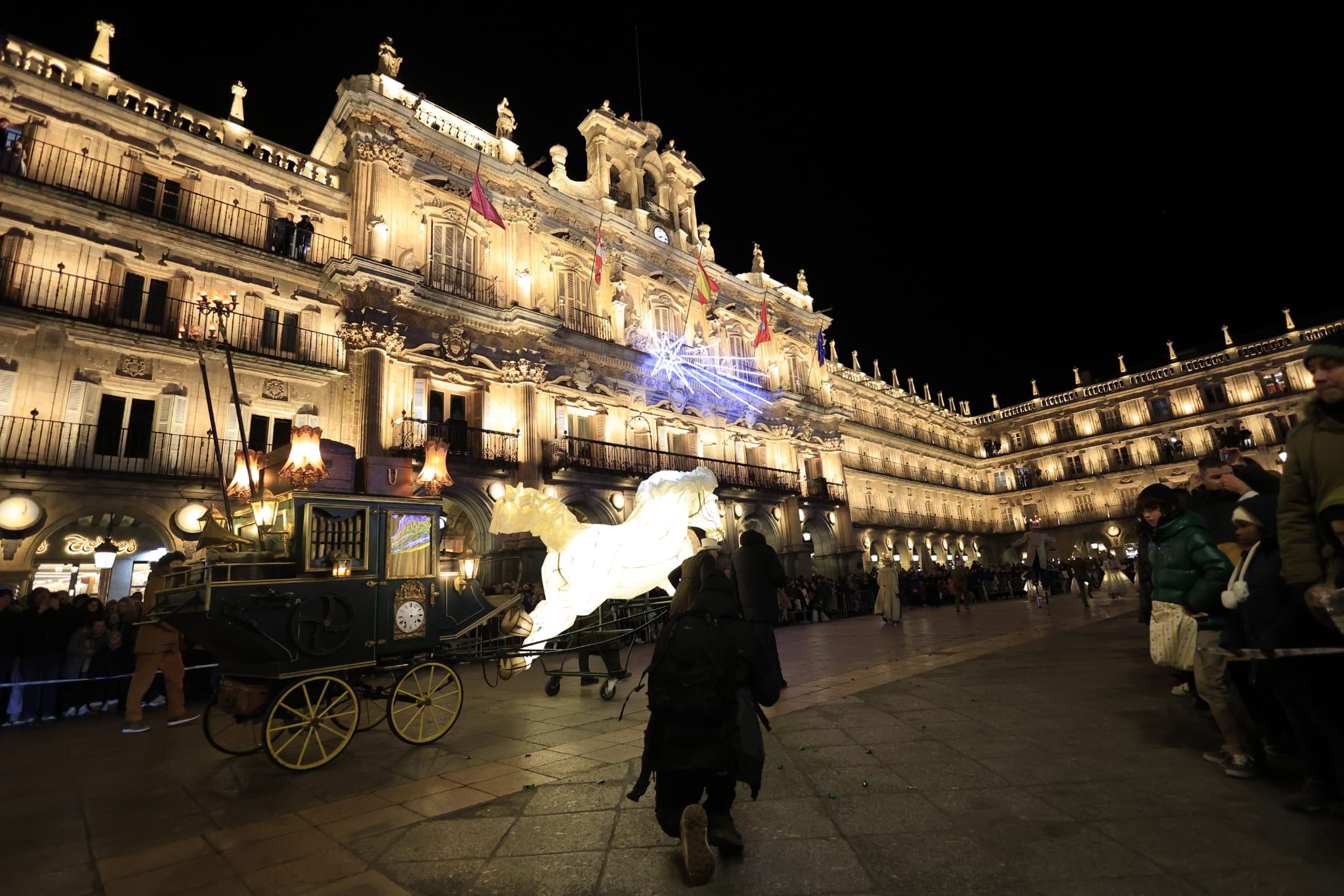 Los Reyes Magos reparten ilusión por Salamanca