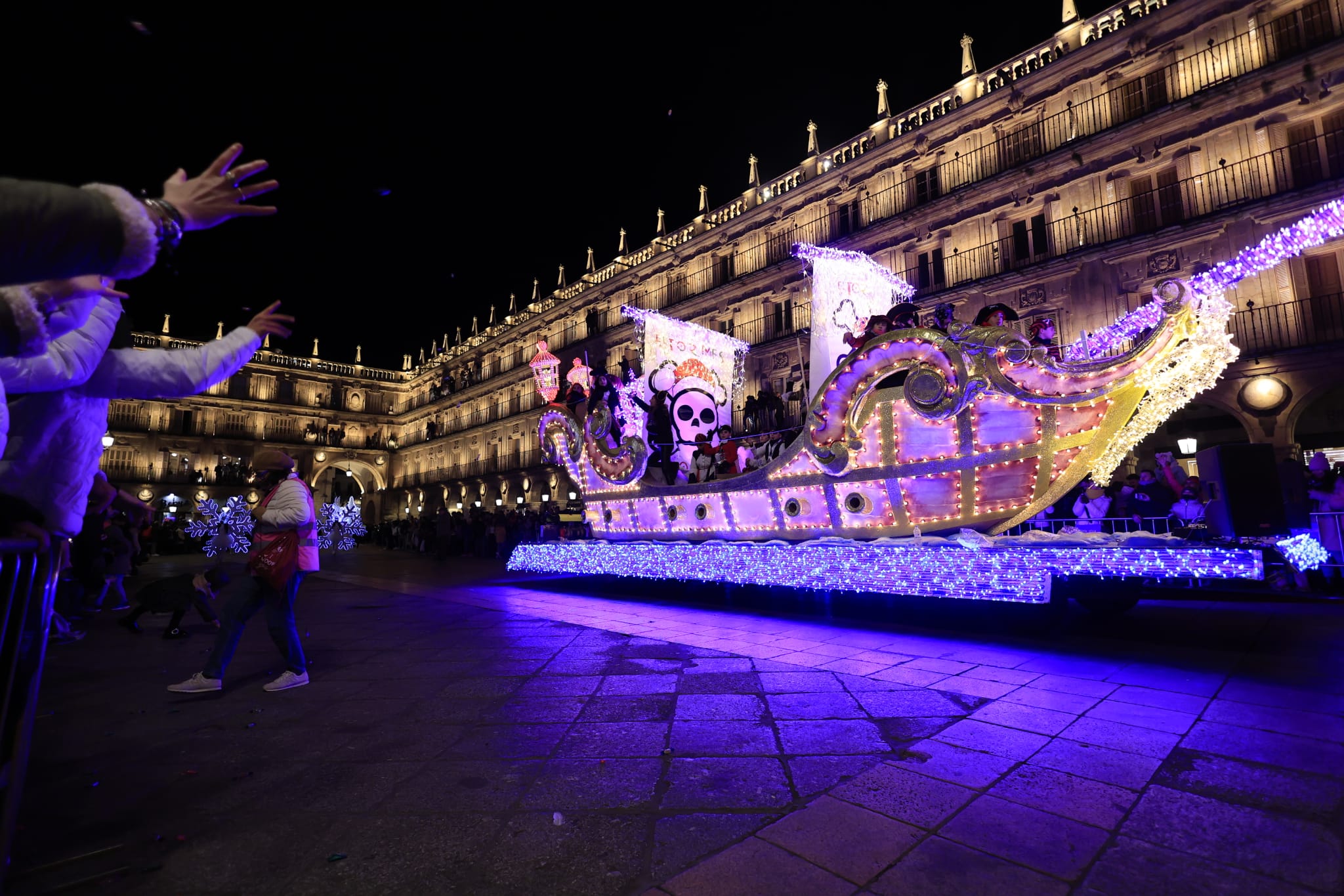 Los Reyes Magos reparten ilusión por Salamanca