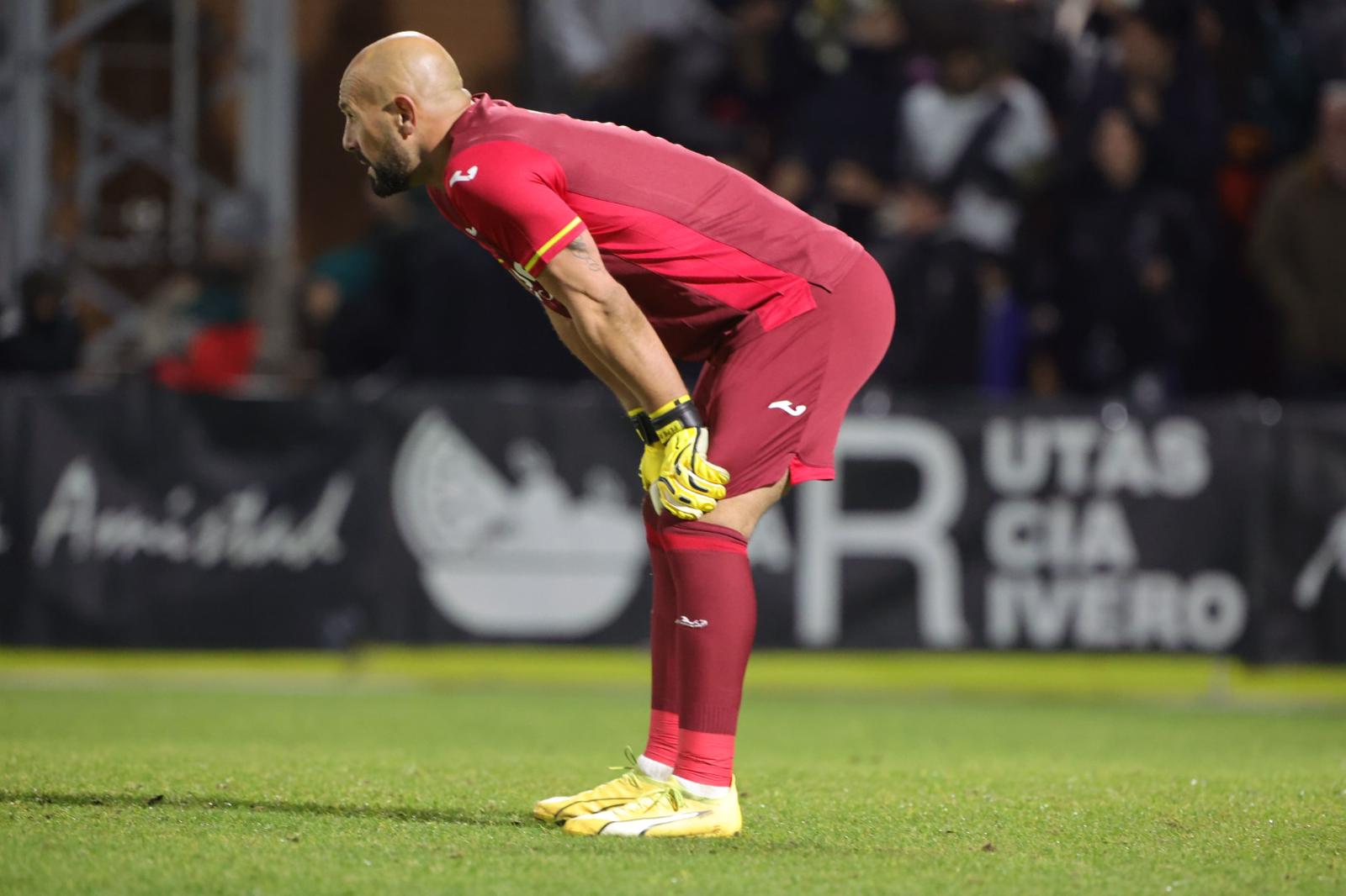 Las imágenes del aplazado Unionistas-Villarreal de la Copa del Rey por un apagón