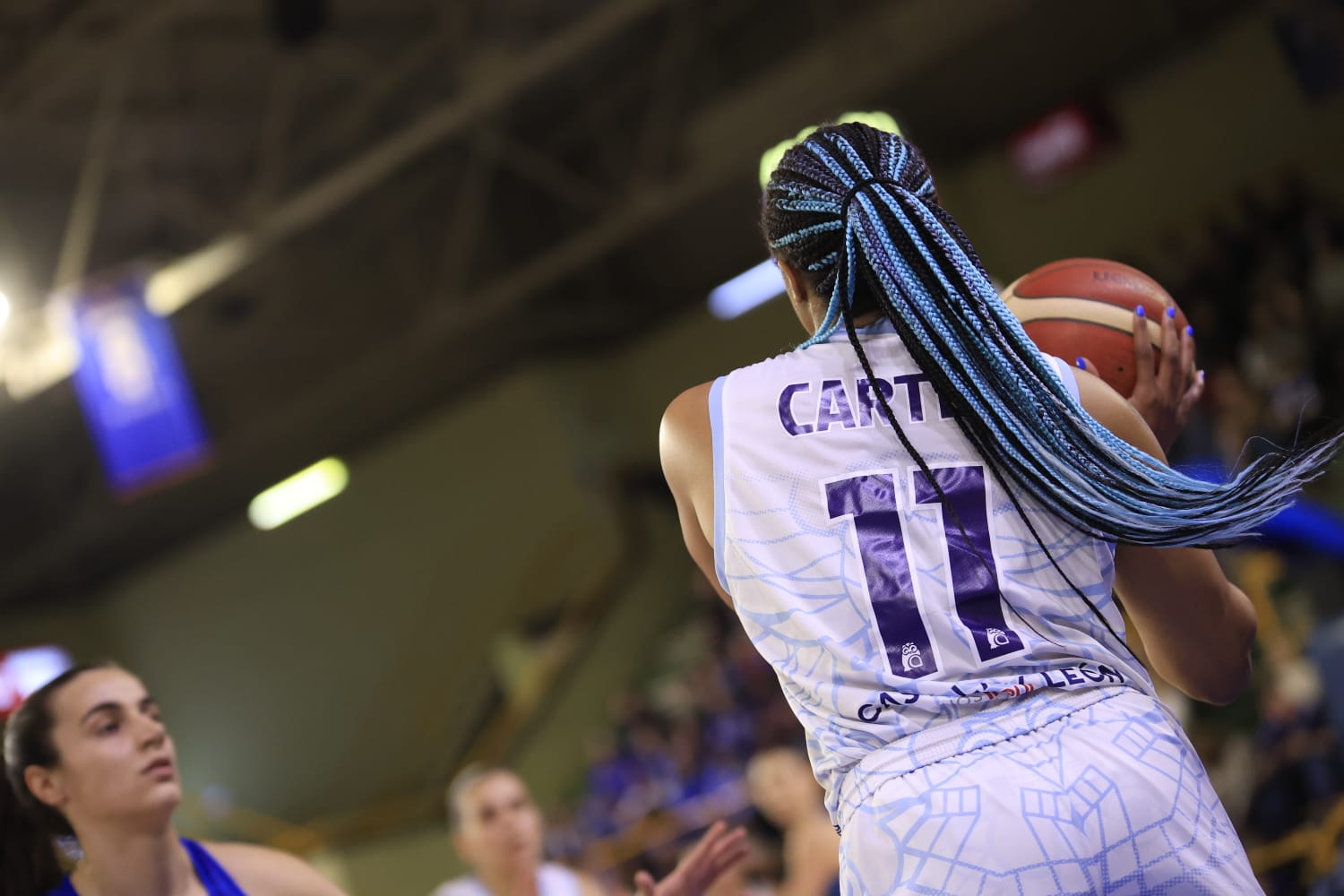 Avenida gana a Landes y sigue vivo en Europa