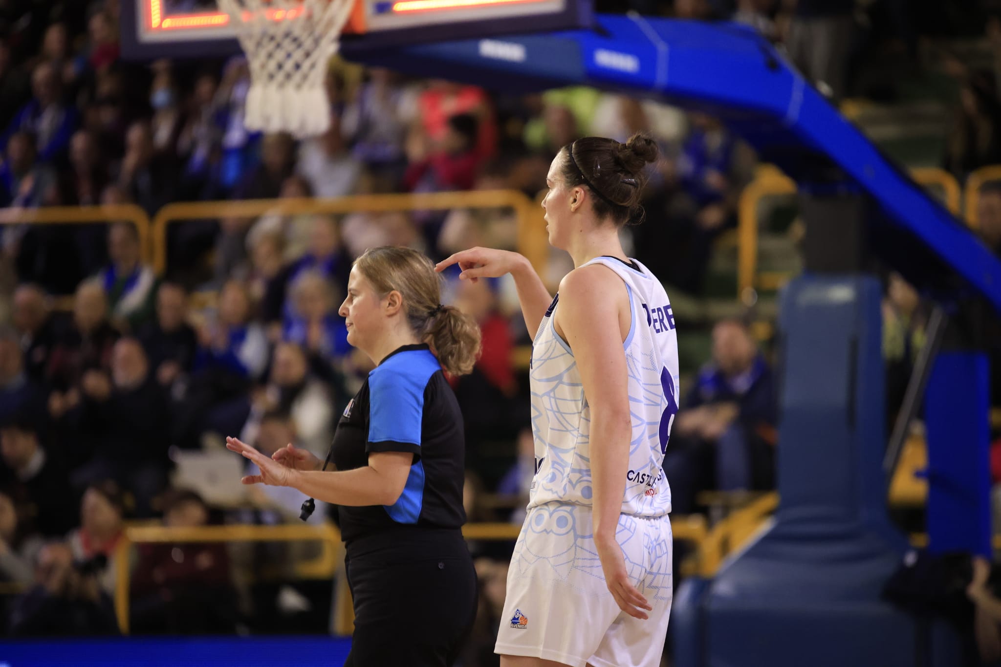 Avenida gana a Landes y sigue vivo en Europa