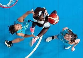 Una acción del partido entre el Landes y Avenida en Francia.