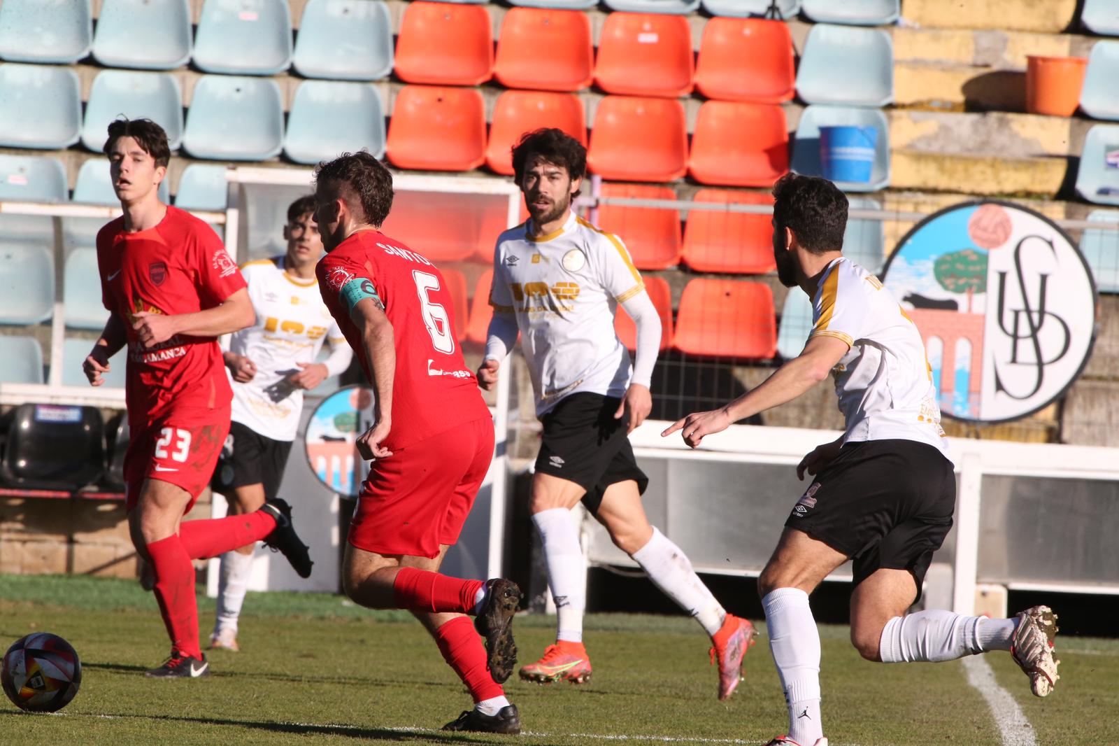 El Salamanca UDS se hace con el derbi y toma ventaja para el playoff (2-1)