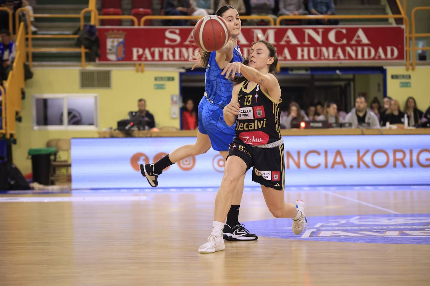 El partido entre Avenida y el Celta, en imágenes