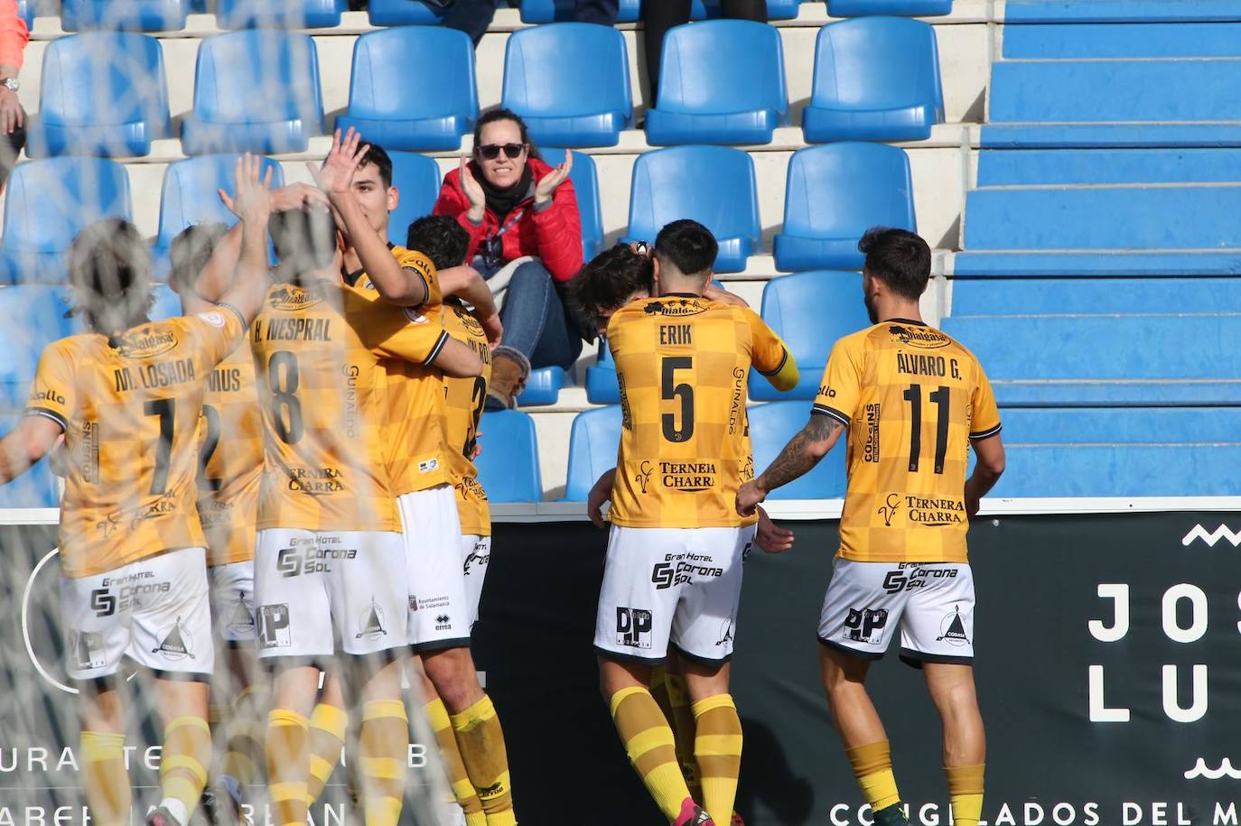 El partido de Unionistas ante el Cornellà, en imágenes