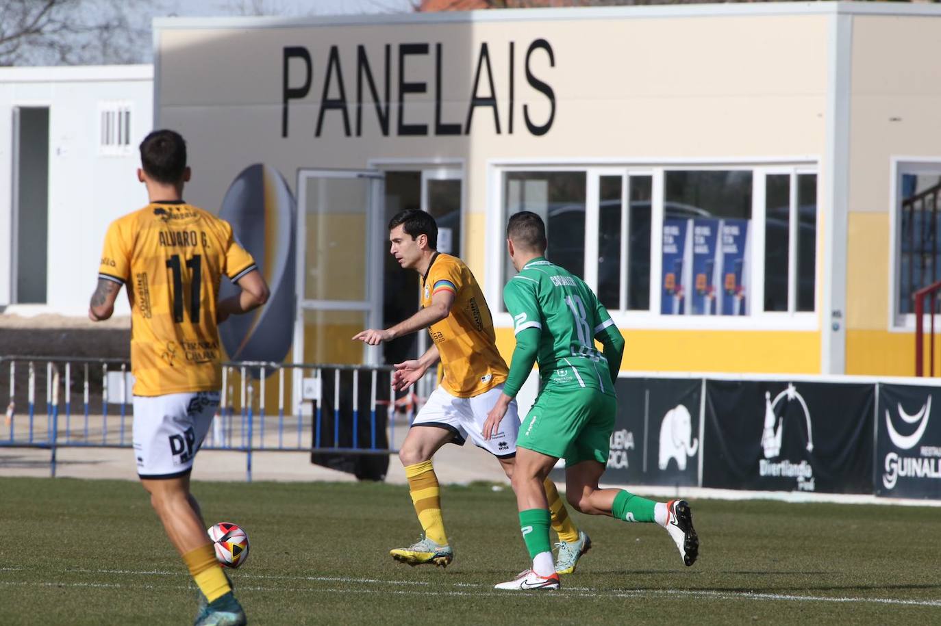 El partido de Unionistas ante el Cornellà, en imágenes