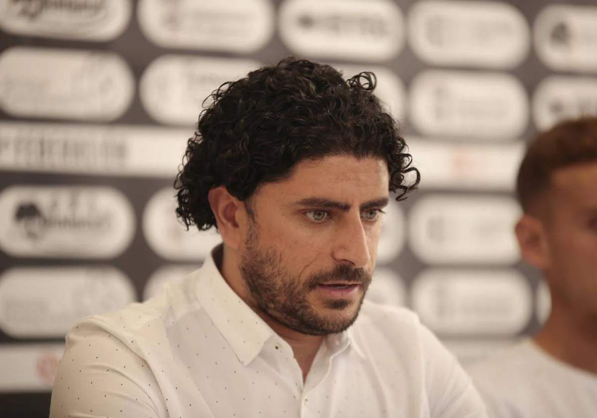 Rubén Andrés: «Nos han llegado a ofrecer 20.000 euros por algún jugador»