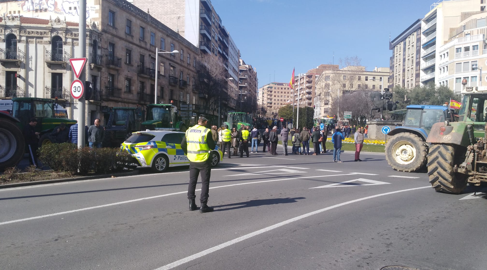 La tractorada de Salamanca, en imágenes