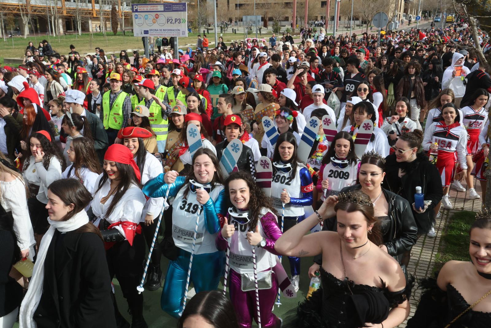 Derecho disfruta de una multitudinaria procesión del Codex