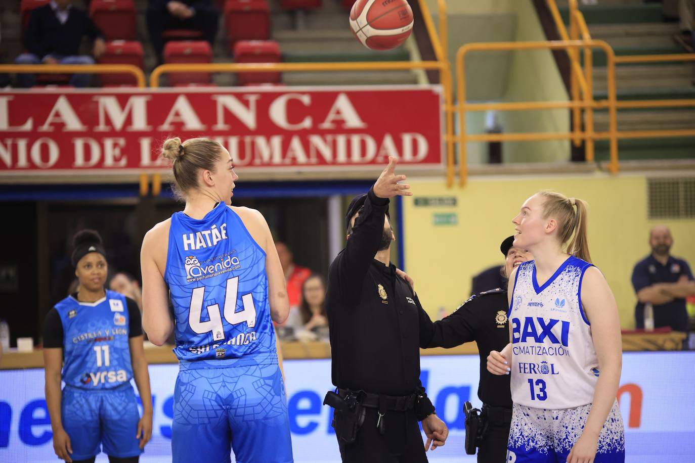 El partido entre el Avenida y el Ferrol en imágenes