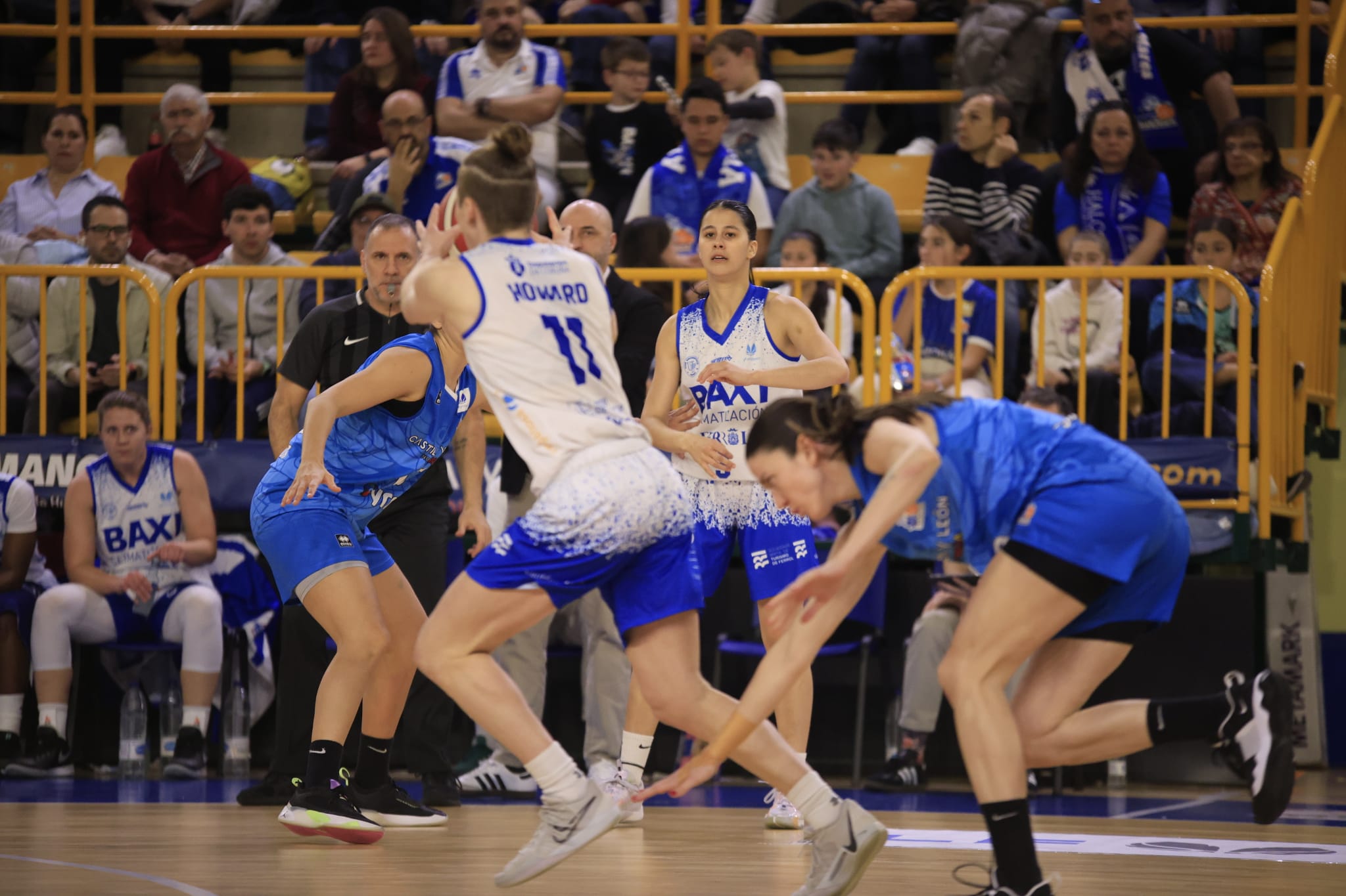 El partido entre el Avenida y el Ferrol en imágenes