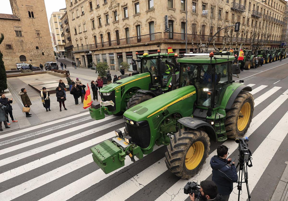 Tractorada por las calles de Salamanca