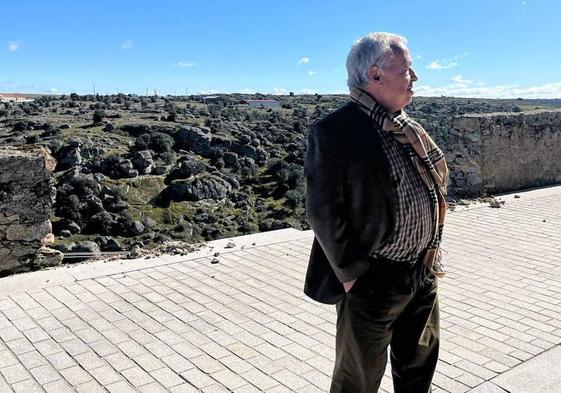 El consejero de Cultura, Turismo y Deporte, Gonzalo Santonja, ha visitado hoy la localidad salmantina de Ledesma.