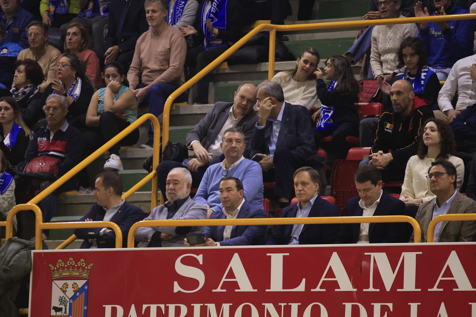 Un soberbio Würzburg brilla en la noche europea