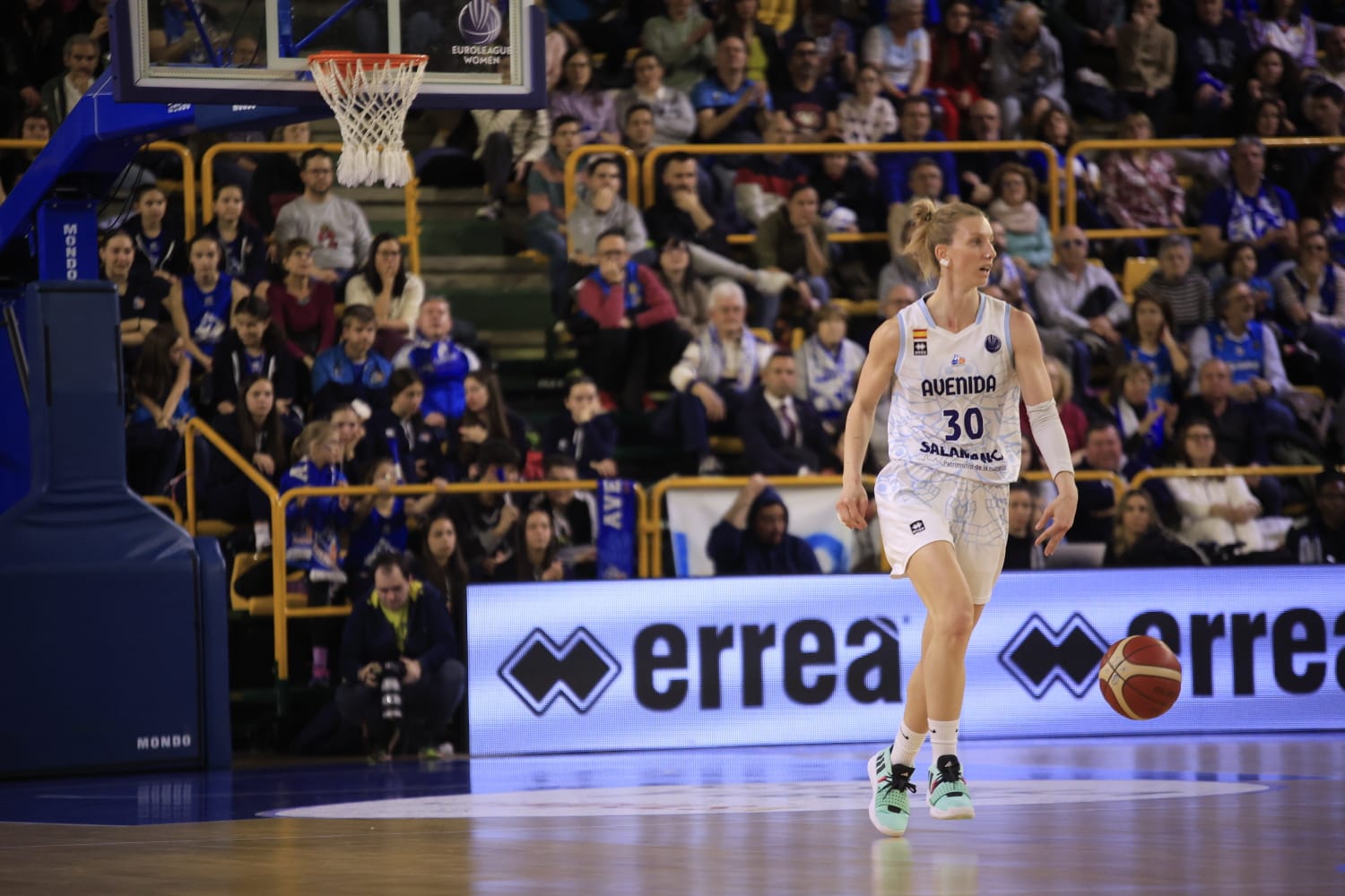 Un soberbio Würzburg brilla en la noche europea