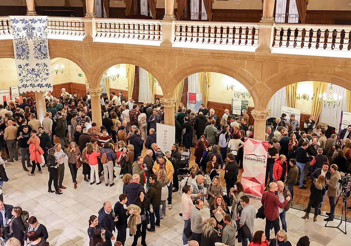 Una de las presentaciones de los vinos de la DOP Sierra de Francia.