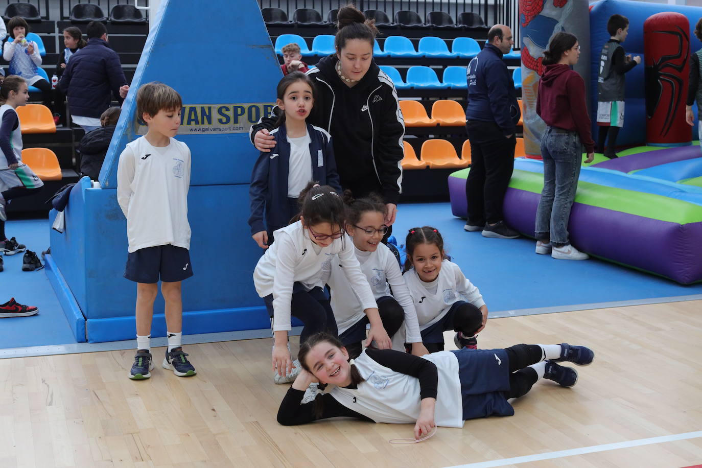 El anexo de Würzburg celebra la VIII edición del PequeBasket