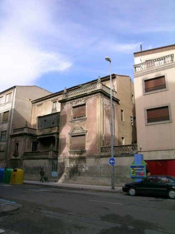 Así está el palacete de Salamanca en la lista roja tras años de abandono