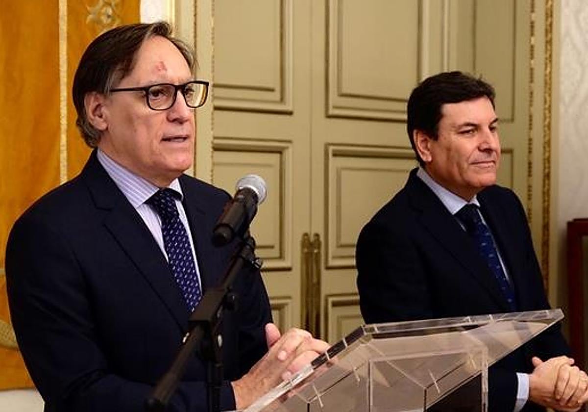 El alcalde de Salamanca, Carlos García Carbayo