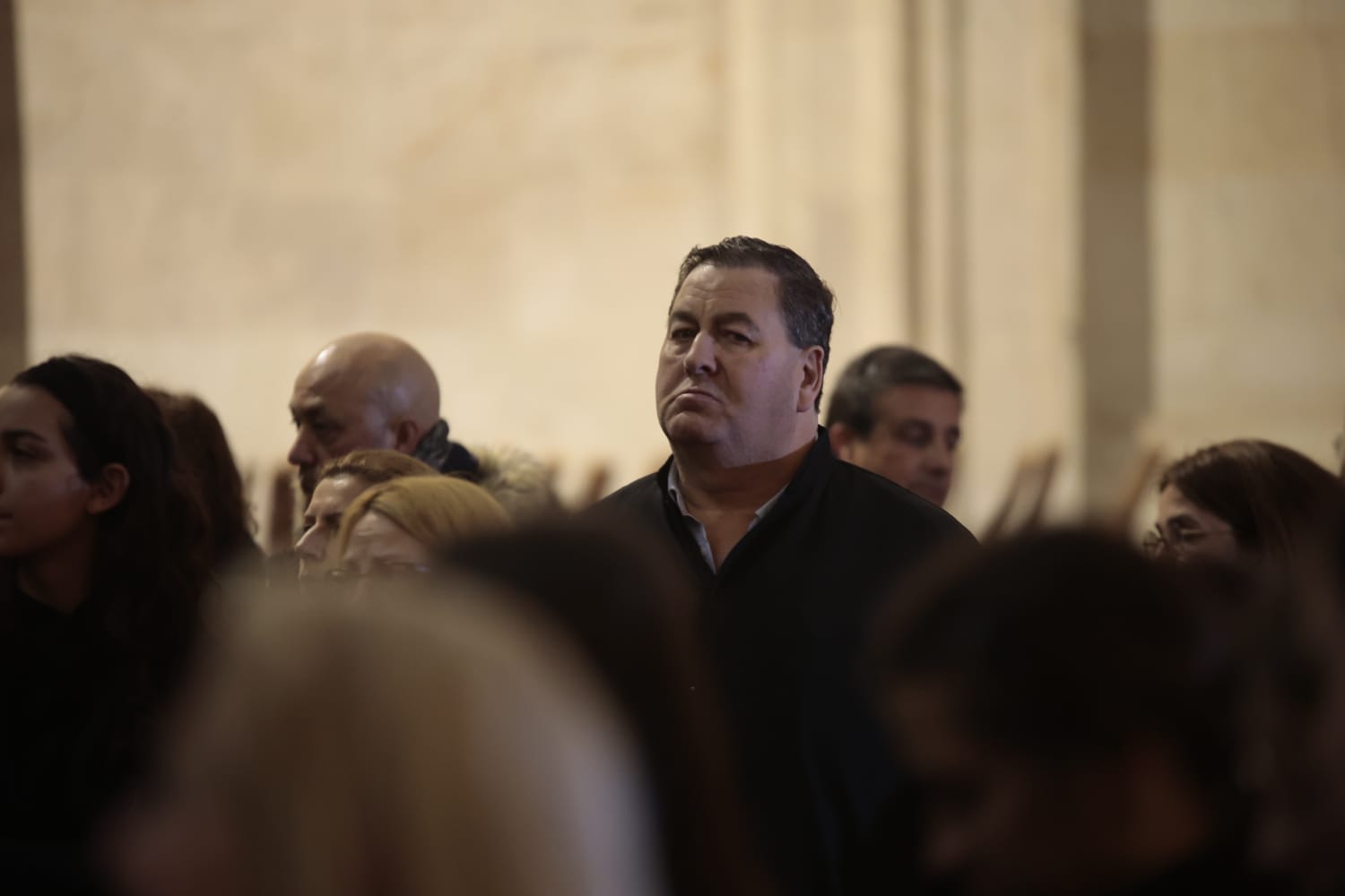 El Santísimo Cristo de la Luz procesiona dentro de la Clerecía tras la cancelación