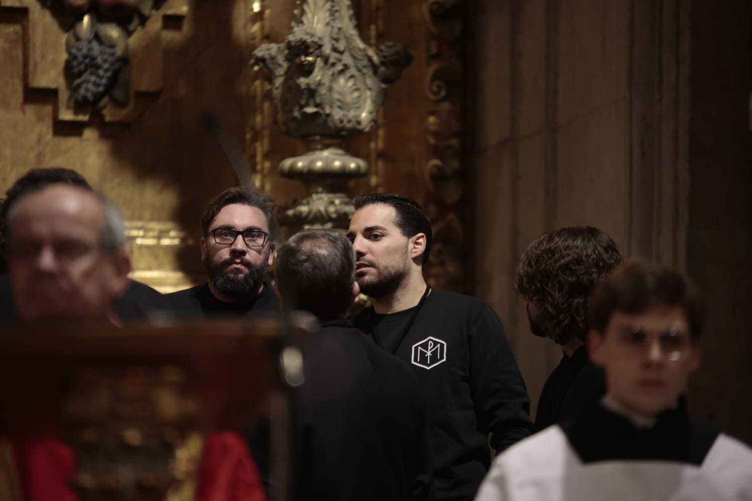 El Santísimo Cristo de la Luz procesiona dentro de la Clerecía tras la cancelación