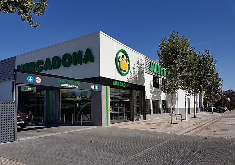 Mercadona en la avenida de los Cipreses