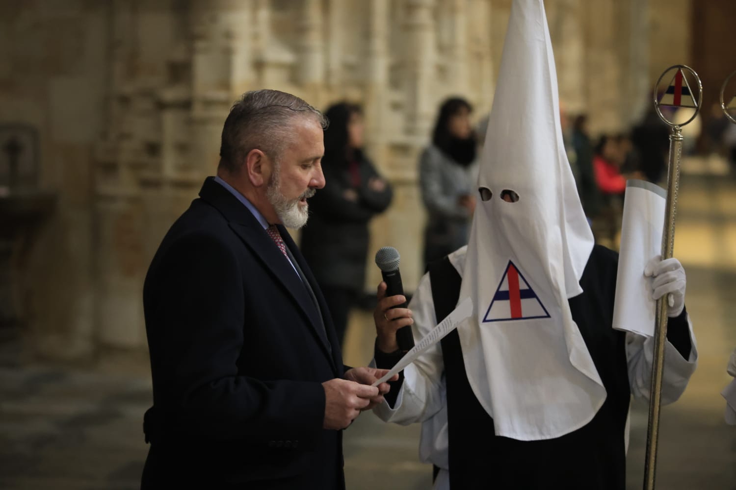Jesús del Vía Crucis tampoco logra salir de la Catedral