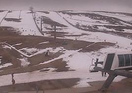 Las pistas de la estación de La Covatilla, este sábado por la mañana.