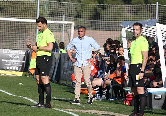 Dani Ponz, en el transcurso del partido ante el Barça B