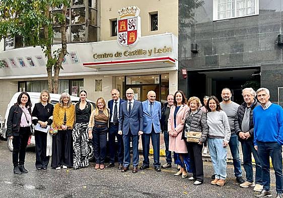 Delegación de la Diputación y Junta Directiva del Centro