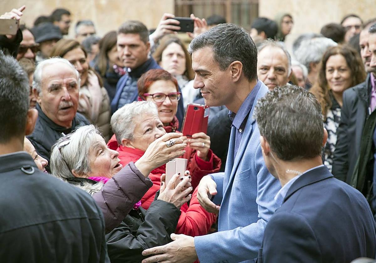 Pedro Sánchez en una visita a Salamanca.