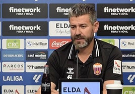 Fernando Estévez, entrenador del CD Eldense