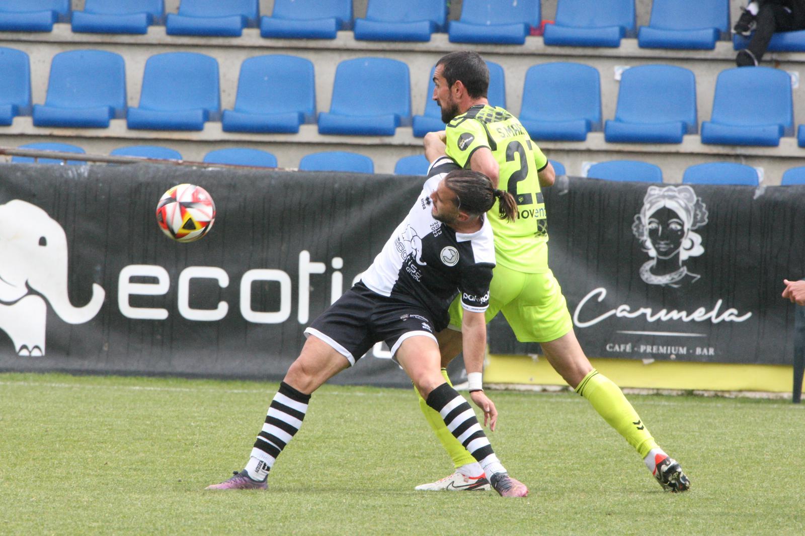 Goleada de Unionistas al Sabadell con triplete de Slavy