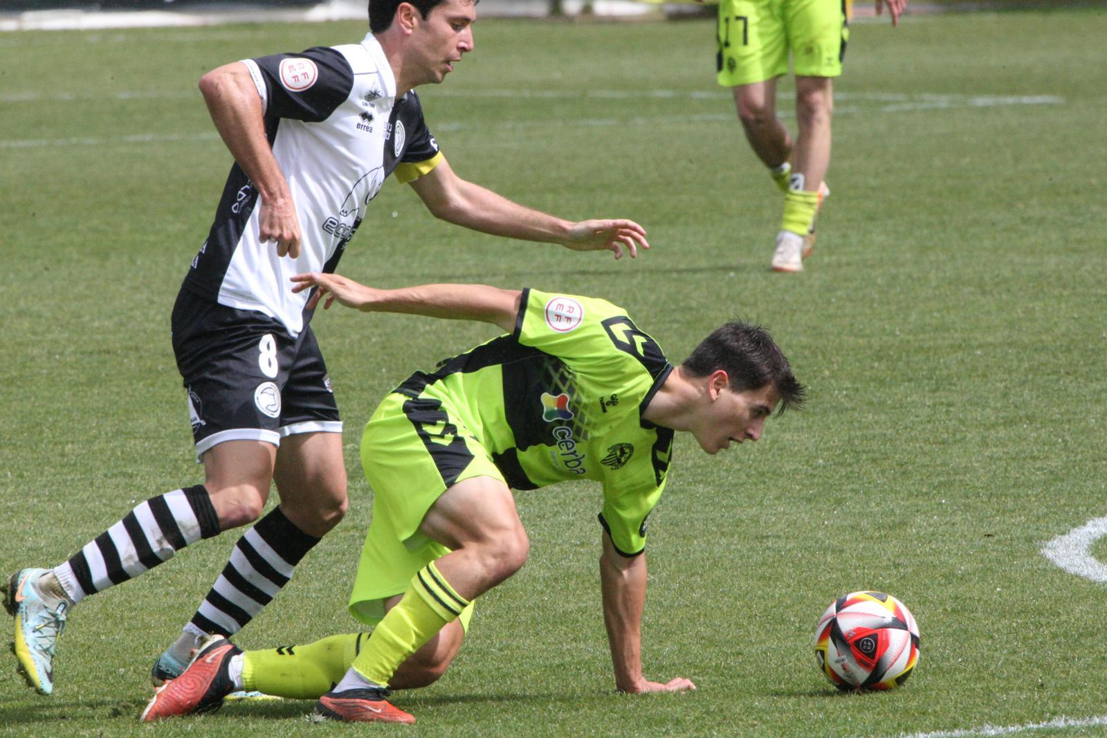 Goleada de Unionistas al Sabadell con triplete de Slavy