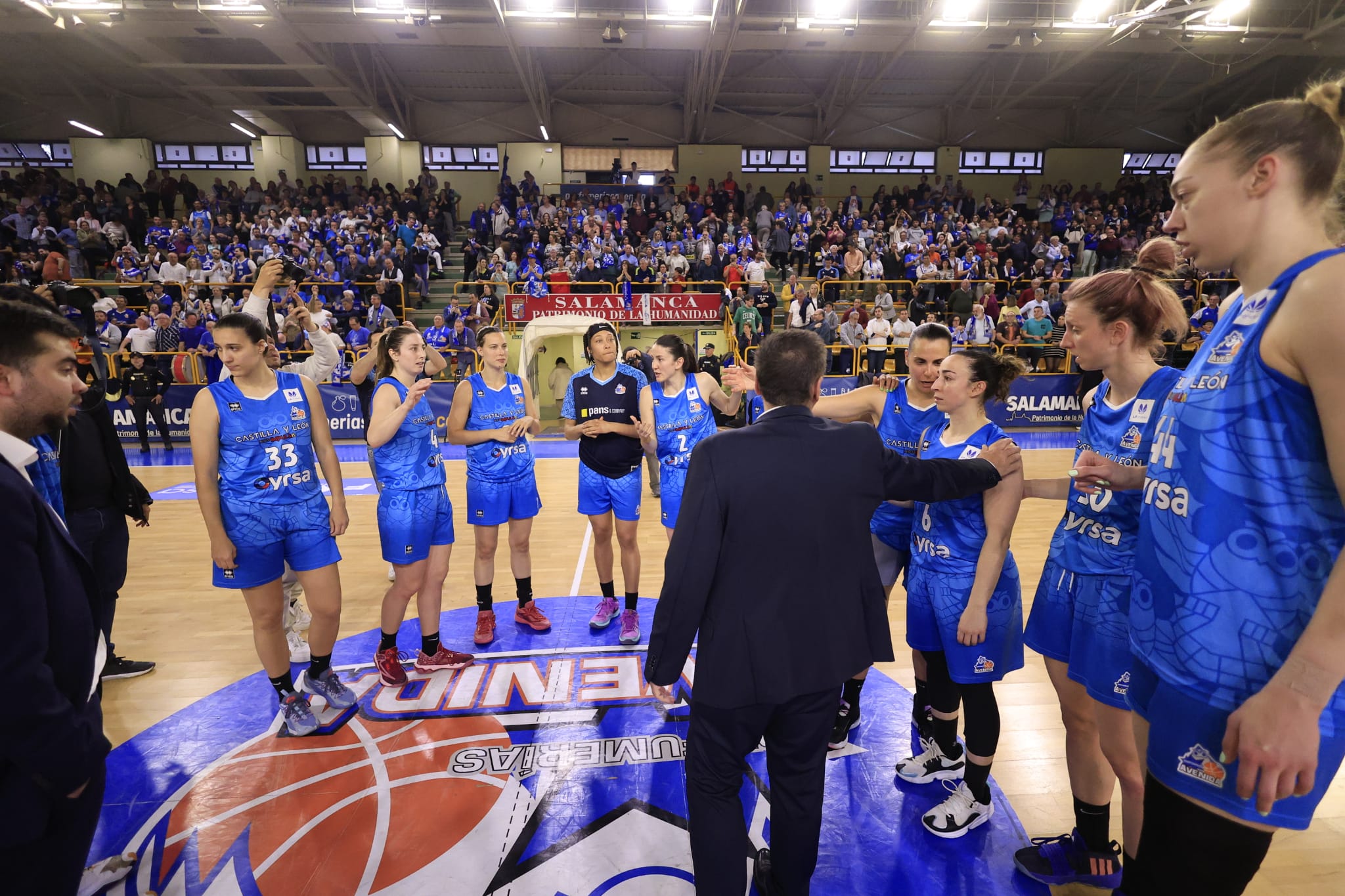 Avenida remonta y jugará las semifinales ante Girona
