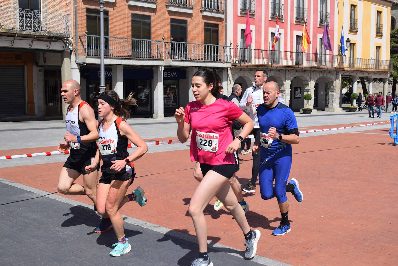 Ignacio Comillas y Sara Izquierdo ganan la XXX Carrera Peñarandina Hijos, Padres y Abuelos 1 de Mayo